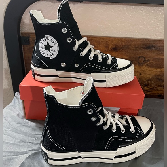 Converse Chuck 70 Plus - Picture 2 of 13